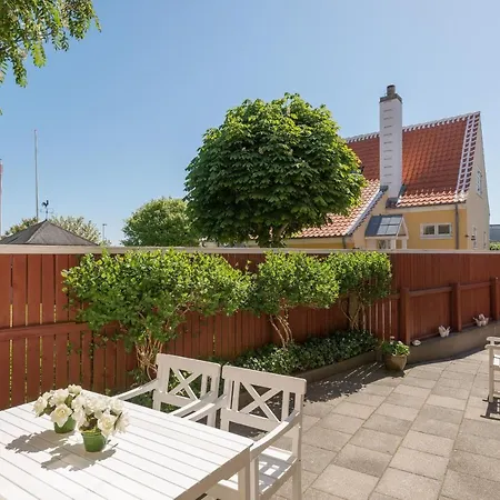Holiday Ole Svendsens Vej 020152 Holiday home *